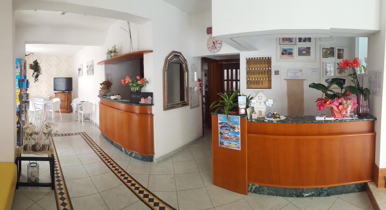 Hotel Luana Rímini Exterior foto